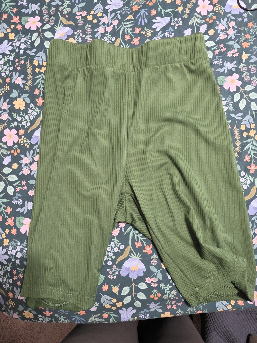 Dressed in LALA Olive Green Relaxed Tunic Tee With Shorts Set - Picture 3 of 5